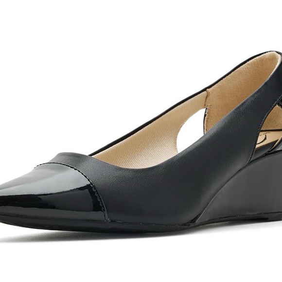 Life Stride Shoes - Life Stride Black Wedge Pump with Patent Toe